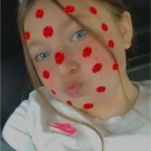 Meet your Posher, Ava